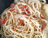 Foto langkah ke 4 dari resep Spaghetti Aglio Olio.