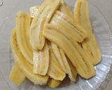 Foto langkah ke 1 dari resep Kluay Tod / Pisang Goreng Wijen Thailand.