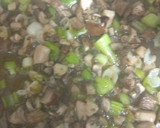 Foto del paso 1 de la receta: Carbonara vegetariana 🍄