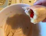 A picture of step 4 of Fruit spring rolls.