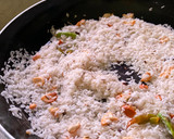 मटार भात (Matar Bhat Recipe In Marathi) रेसिपी स्टेप 1 फोटो 