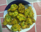Foto del paso 3 de la receta: Buñuelos de lechuga