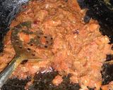 A picture of step 4 of Dal Palak.