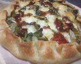 Foto del passaggio 4 della ricetta Quiche svuota frigo 🥬✔️