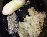 A picture of step 2 of Dudhi Methi Thepla.