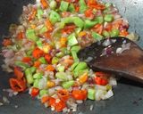 Foto langkah ke 3 dari resep Sambal Dabu - Dabu Khas Manado.