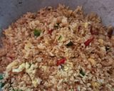 Foto langkah ke 3 dari resep Nasi Goreng Rumahan.