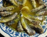 Foto del paso 2 de la receta: Ensalada de 🍅 tomate con sardinas🐟 en aceite