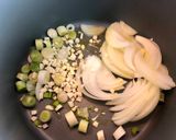 Foto del paso 1 de la receta: Crema de zapallo sin lactosa