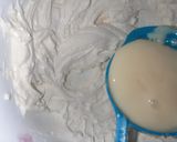 A picture of step 2 of Mini cheese cake(instant).