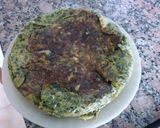 Foto del paso 13 de la receta: Tortilla de acelga rellena con queso