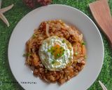 Foto langkah ke 5 dari resep Kwetiau goreng.
