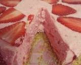 Foto del paso 5 de la receta Tarta de yogur y fresas