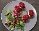 Une image de l'étape 8 de Tartines framboise, chèvre et miel.