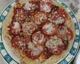 صورة لخطوة 3 من وصفة بيتزا الشوفان السائلة بالمقلاة 😙رووووعة 💯