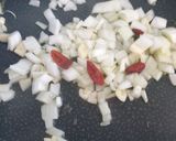 Foto del paso 2 de la receta Tiburones con espárragos y almejas