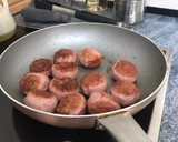 Foto del paso 2 de la receta: Albóndigas en salsa o achatadas