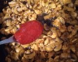 عکس مرحله 8 از دستور پیراشکی مرغ و قارچ solmaz