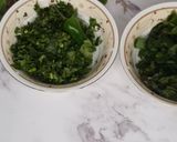 A picture of step 1 of Coriander & mint dip.