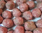 A picture of step 3 of Spaghetti and Meatballs batch 11.