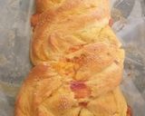 Foto del paso 5 de la receta: Trenza de jamón y queso!