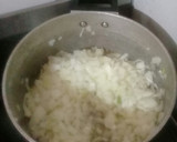 Foto del paso 4 de la receta: Relleno de pollo económico y multiuso