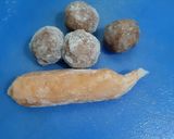 Foto langkah ke 3 dari resep Tumis Pare Sosis Bakso.
