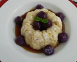 A picture of step 11 of Sago jaggery pudding with parpul rice ball.