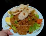 Foto langkah ke 4 dari resep Gado Gado Siram khas Surabaya.