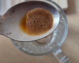 Foto del paso 7 de la receta: Qahwa ☕ Café arábigo con especias: cardamomo, azafrán y clavo de olor ☕