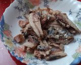 Foto del paso 3 de la receta: Espaguetis con sardinas en conserva y atún