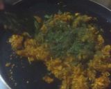 A picture of step 7 of Qeema kachori.