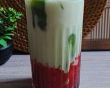 Foto langkah ke 5 dari resep Strawberry Creamy Matcha.
