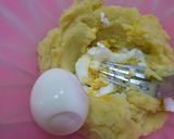 Foto langkah ke 2 dari resep Potato Croquette.