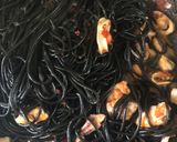 Foto del paso 14 de la receta: Spaghetti nero di sepia al frutti di mare