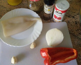 Foto del paso 1 de la receta: Patatas guisadas con calamar congelado