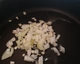 Une image de l'étape 5 de Nouilles sautées aux légumes.