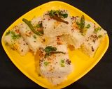 A picture of step 5 of Rava dhokla.