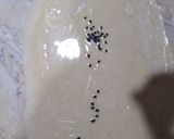 A picture of step 3 of Tawa garlic naan.