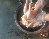 Hình bước làm 1 của món Gà hấp sả ớt