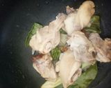Foto langkah ke 4 dari resep Garang Asem Ayam.