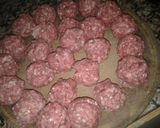 Foto del paso 3 de la receta: Hamburguesas a la plancha con ensalada de tomate