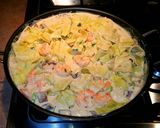 A picture of step 7 of Mike's Garlic Shrimp Alfredo.