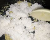 Foto langkah ke 3 dari resep Nasi Goreng Ala Solaria.
