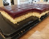 Egyszerű piskóta torta gyümölcs zselével recept fázis 4 fotója