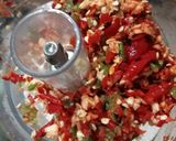 Foto langkah ke 2 dari resep Oseng tahu usus ayam.