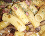 Foto del paso 7 de la receta: Elicoidali con Champiñones y Shiitake, Guisantes Bacon y Jamón