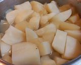 A picture of step 1 of Irish mashed Potatoes.