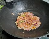 A picture of step 2 of Methi matar malai.
