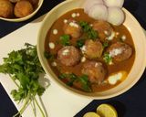 A picture of step 4 of Aloo paneer kofta curry.